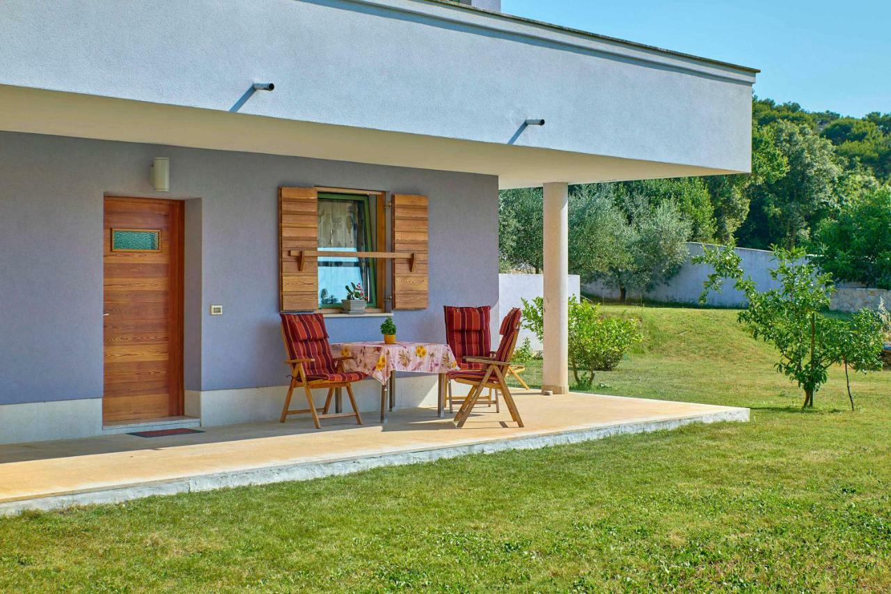 Villa Giardina Apartments Винкуран Екстериор снимка