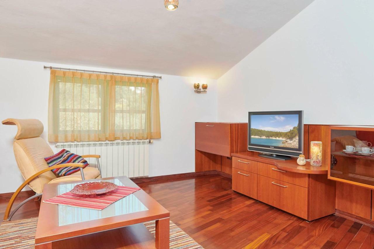 Villa Giardina Apartments Винкуран Екстериор снимка