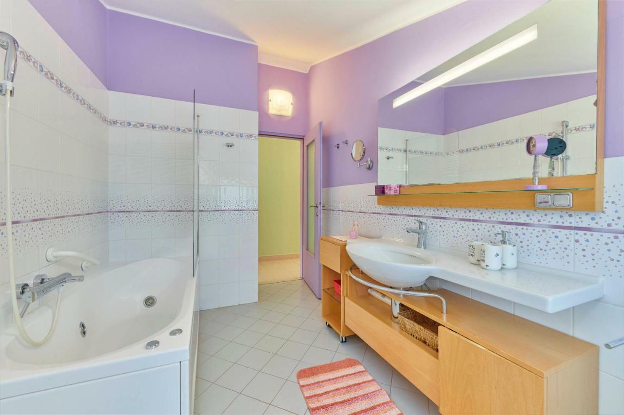 Villa Giardina Apartments Винкуран Екстериор снимка