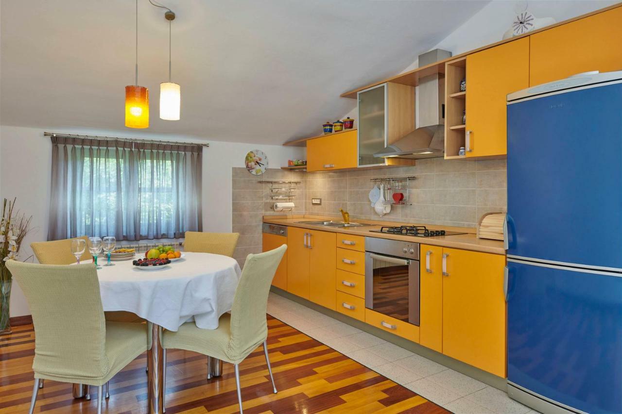 Villa Giardina Apartments Винкуран Екстериор снимка