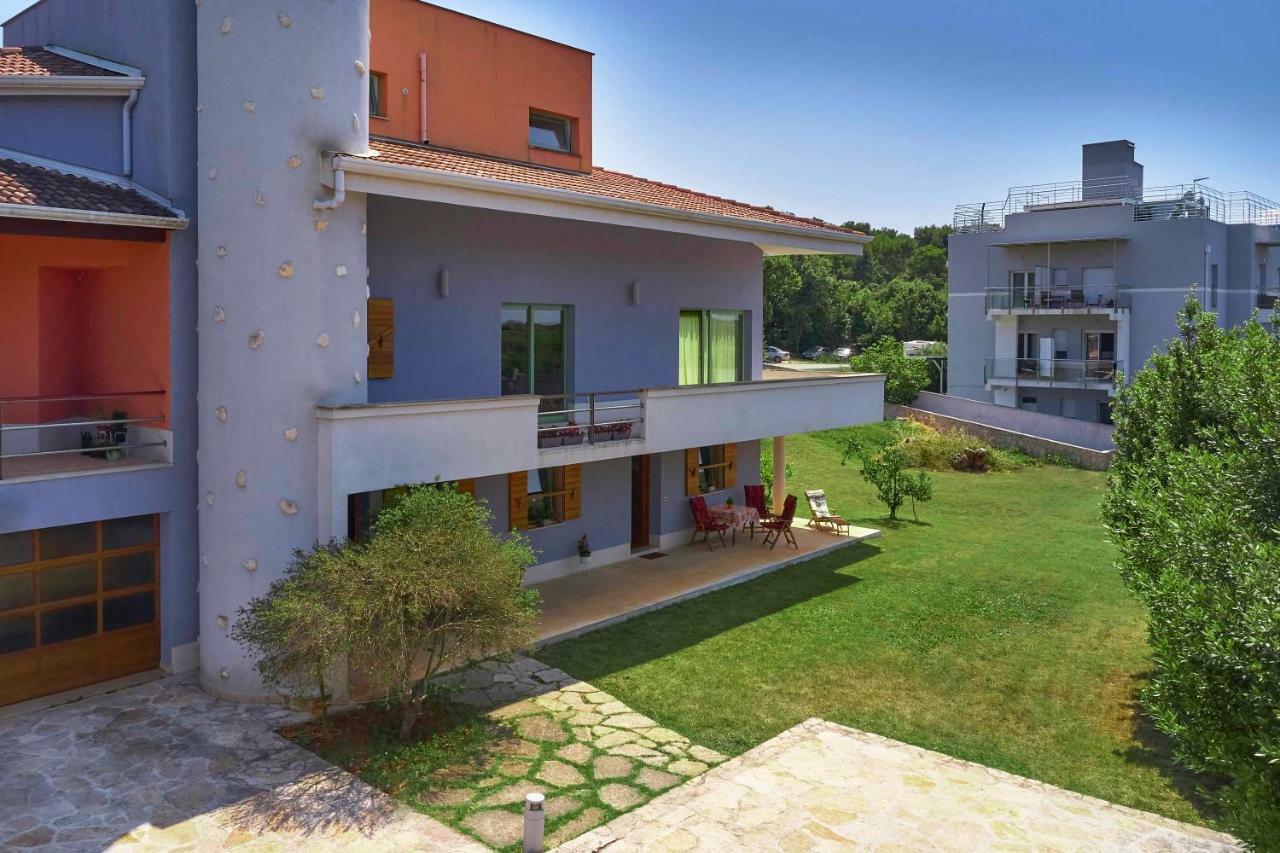 Villa Giardina Apartments Винкуран Екстериор снимка